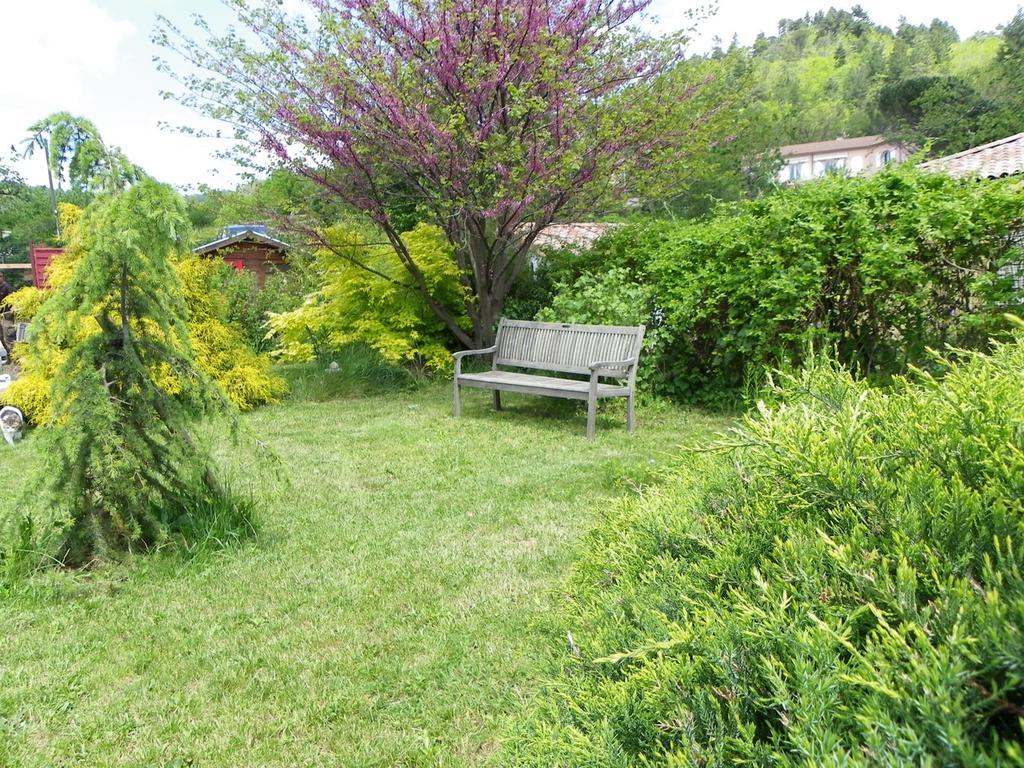 Le Cabanon Bed and Breakfast Thueyts Exteriör bild